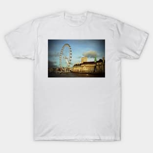 London Eye South Bank River Thames UK T-Shirt